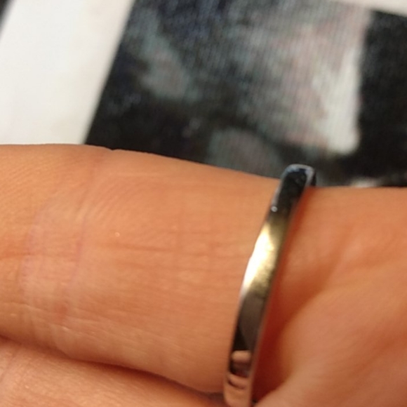 Junxin small infinity heart ring - Picture 5 of 5